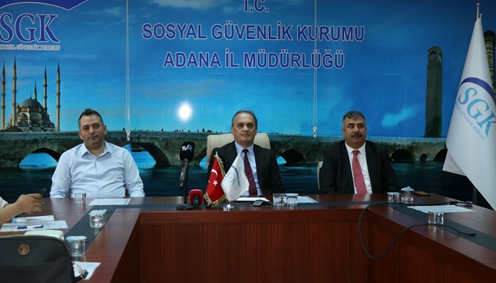 Adana'da Sosyal Güvenlik Haftası kutlanıyor
