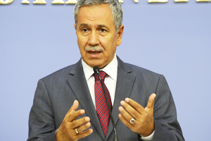Bülent Arınç: 'Taksim'e kesinlikle izin verilmeyecektir'