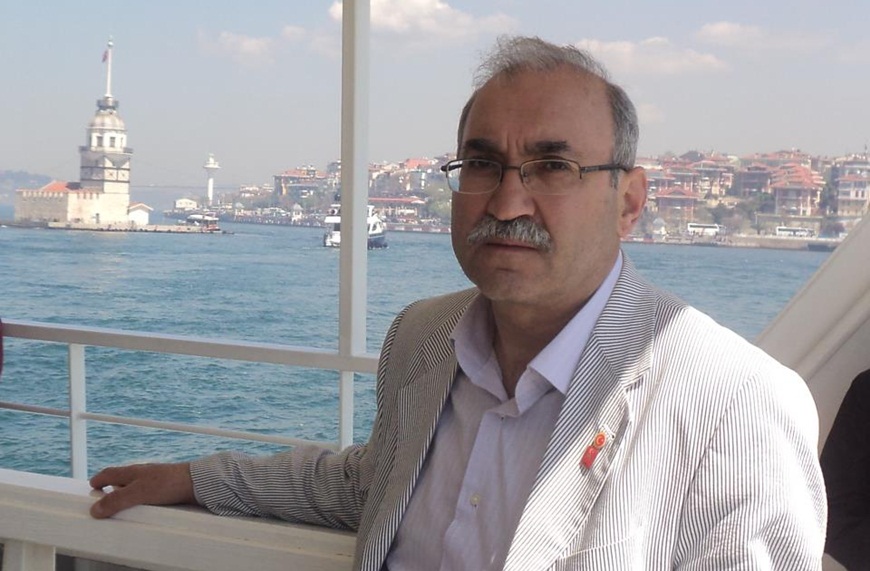 İ.Halil Sipahi: 'Leş Kargalarından Horuz Dövüşü..'