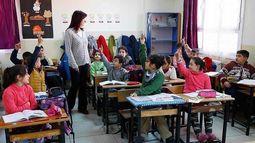 25 bin yeni öğretmen eğitim ailesiyle buluşacak