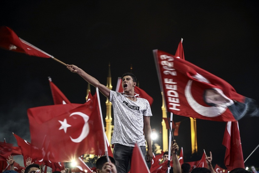 Resul DavutoÄlu: Kim KazanÄ±r Kim Kaybeder