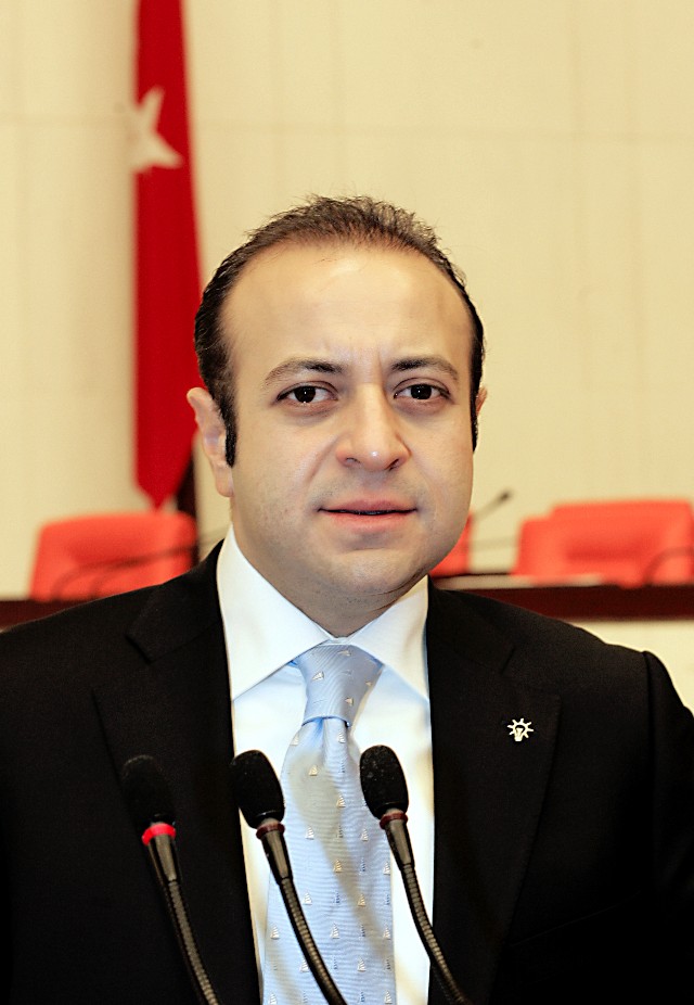 Bağış: 'İstemezük'çüleri millete havale