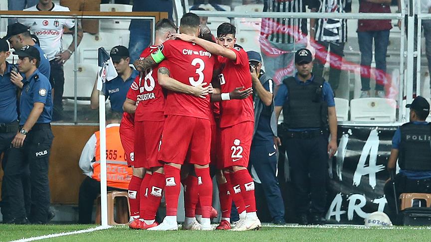 Antalyaspor sahasında farklı galip