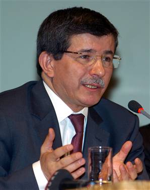 Dışişleri, Patrikane için rest çekti