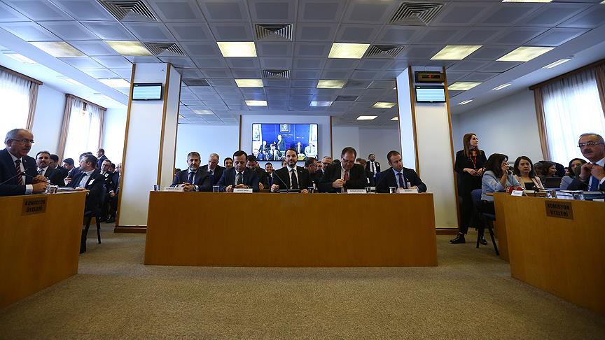 Asgari ücret teklifi TBMM Plan ve Bütçe Komisyonu'nda kabul edildi