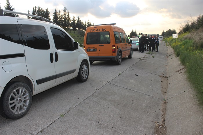 Hırsızlık zanlısını kovalarken aracın çarpması sonucu öldü