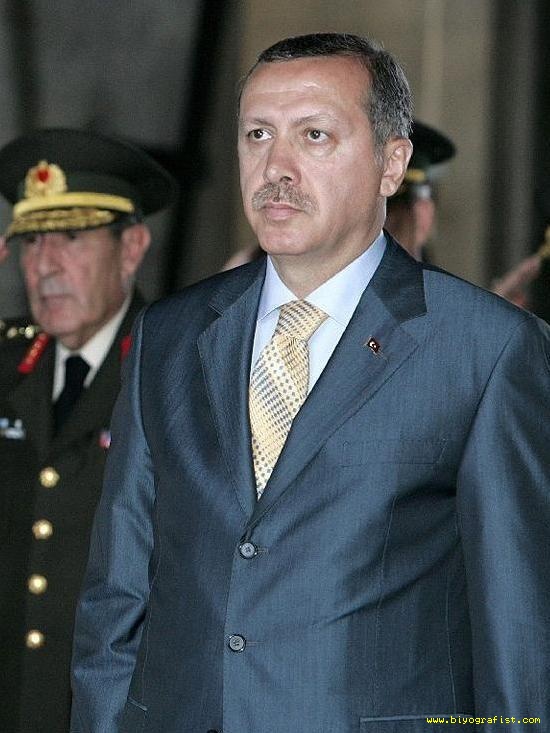 Erdoğan hangi padişaha benziyor?