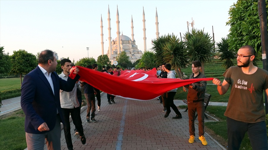 adana-57-alay.jpg