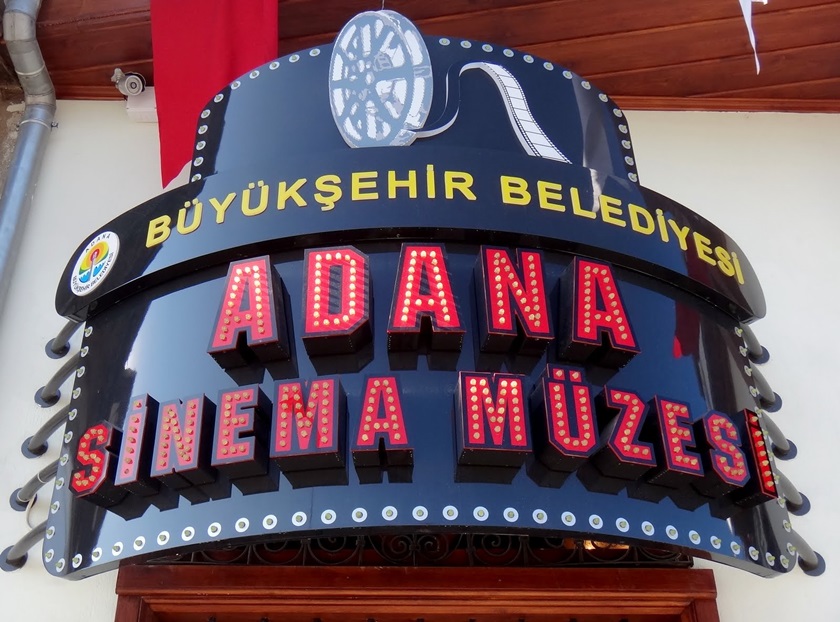 adana-sinema-muzesi-1.jpg