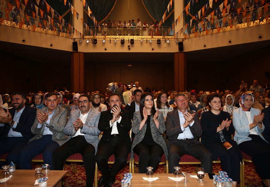 ak-parti-adana-005.jpg