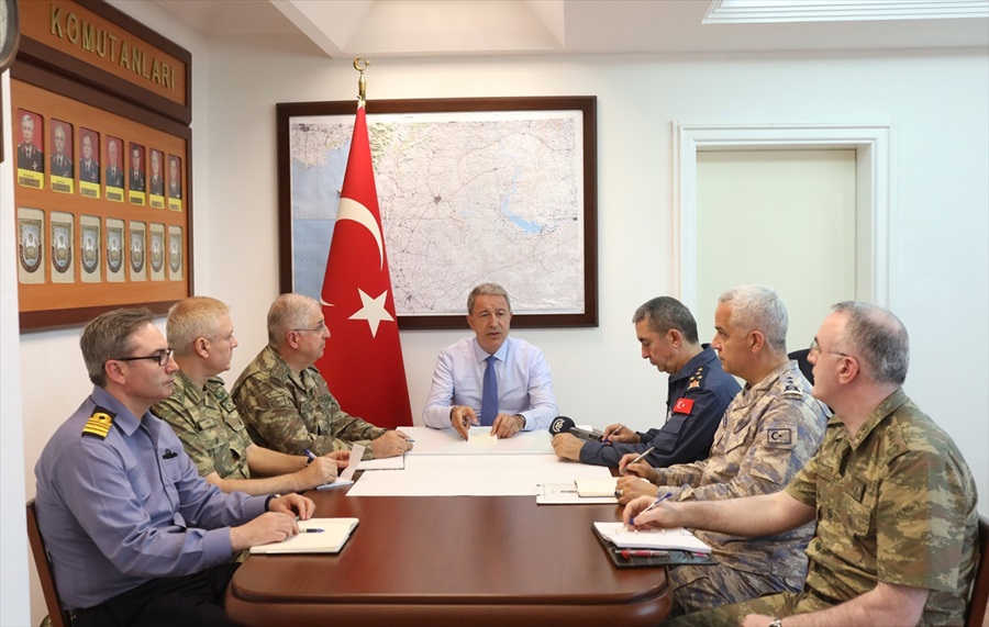 akar-1.jpg
