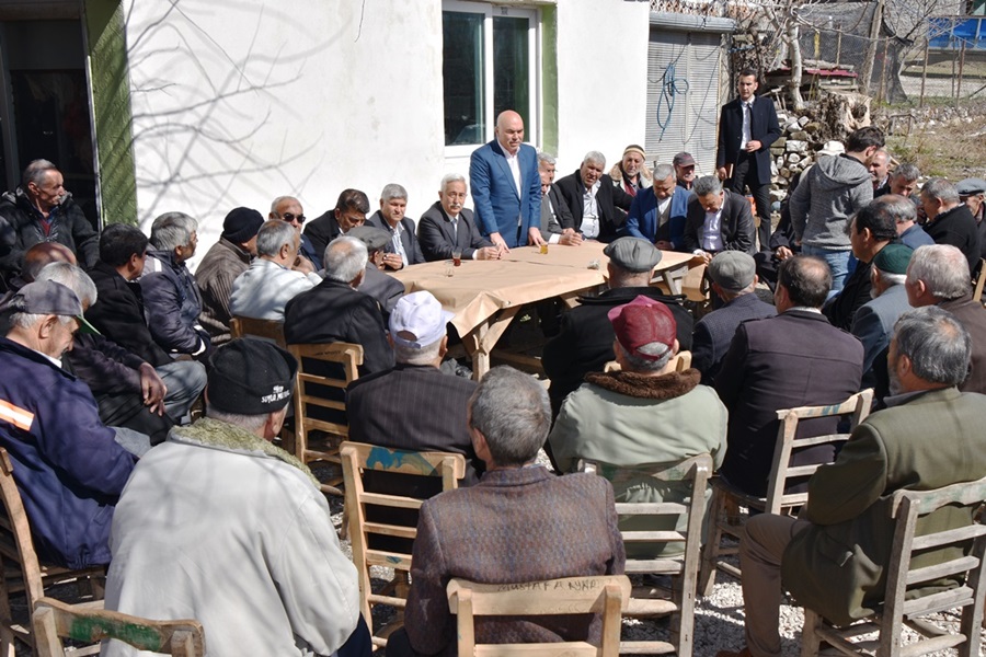 aslan,-karaisalida.jpg