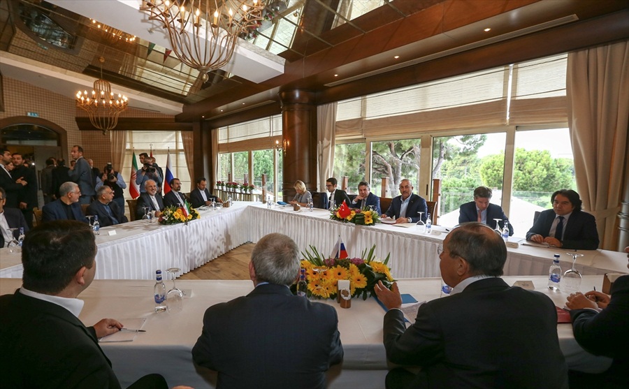 cavusoglu-lavrov-zarifi-001.jpg