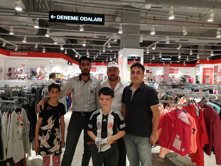 cocuklara-bayram-hediyesi-2.jpg