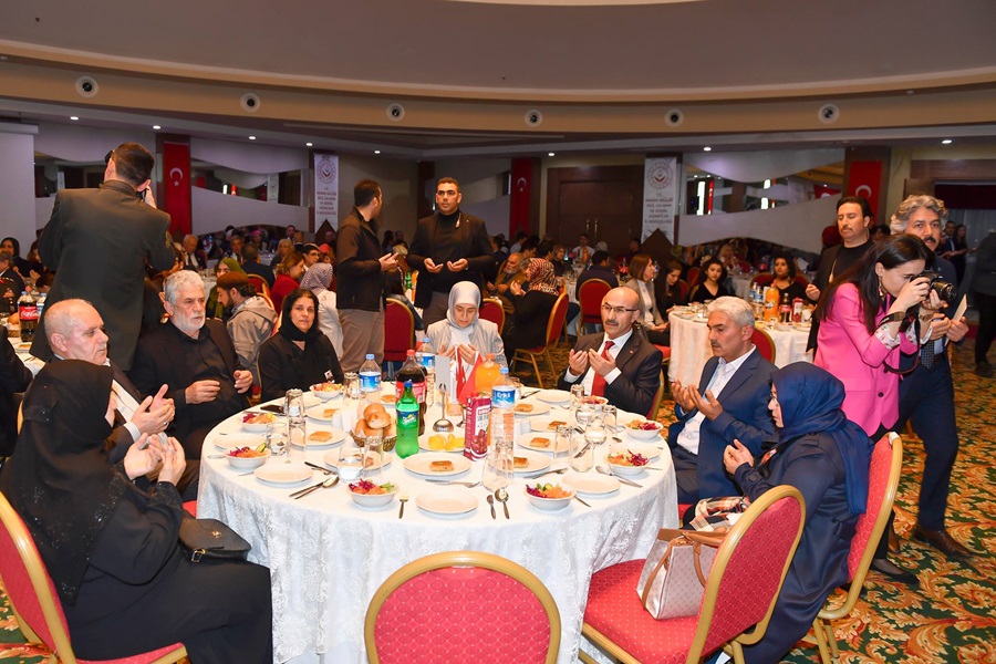 davet-2.jpg