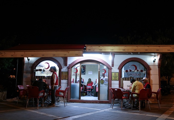kizilay-005.jpg