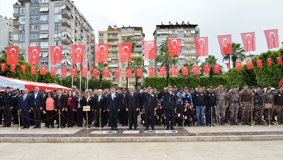 polis-adana.jpg