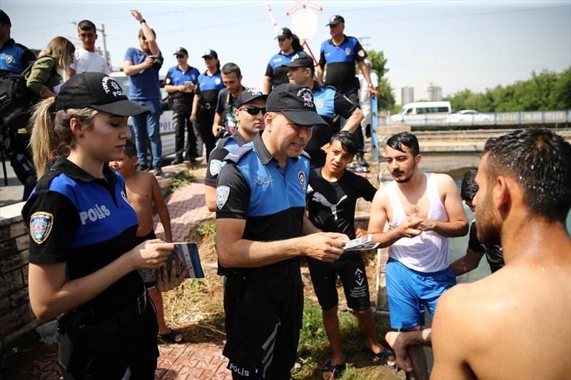 polisin-uyarisi-2.jpg