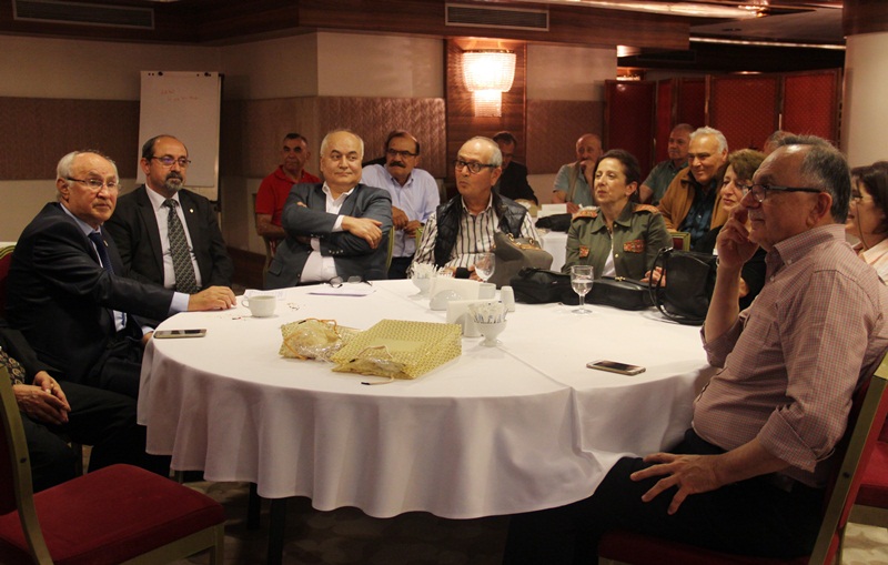 prof.-dr.-erdemir-1.jpg