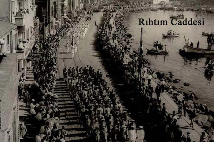 rihtim-caddesi-kadikoy.jpg
