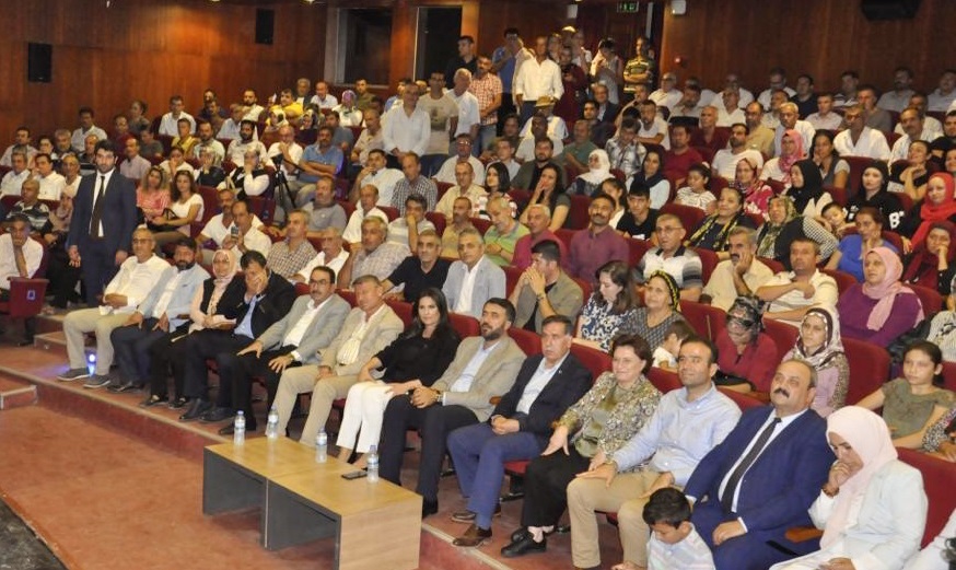 seyhan-ak-parti-1.jpg