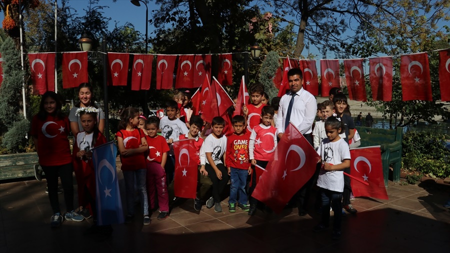 suriyeli-turkmen-cocuklar-1.jpg