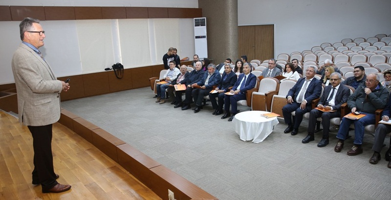 turuncgil_konferans.jpg
