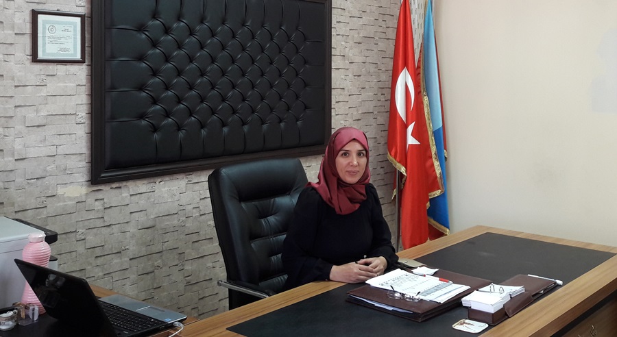 yuregir-imam-hatip-ortaokulu-muduru-tulay-avci-ekiz.jpg