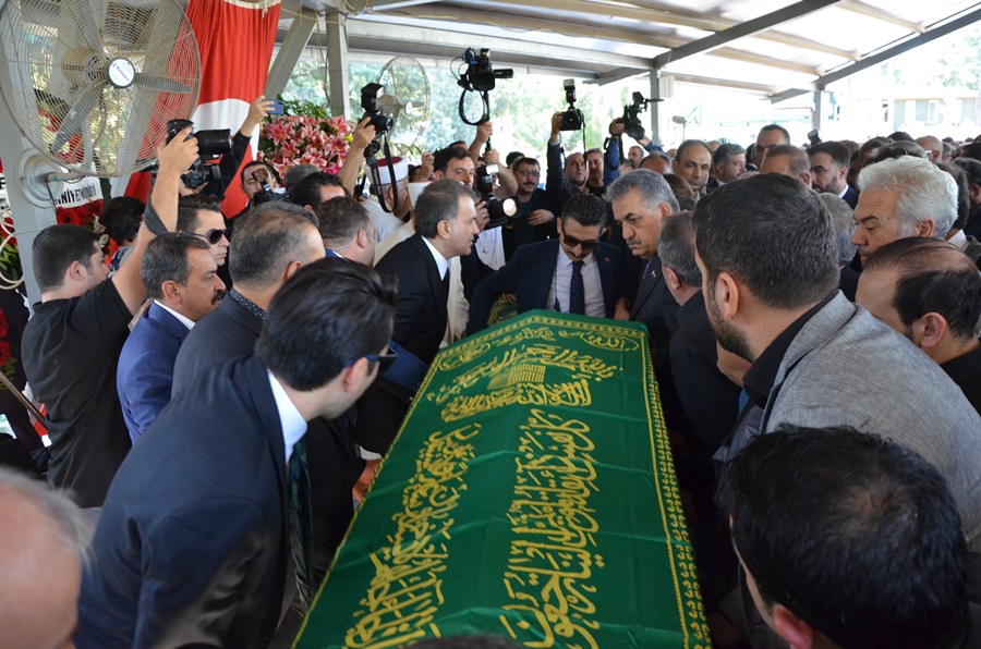 ziyaettin-yagci-4.jpg